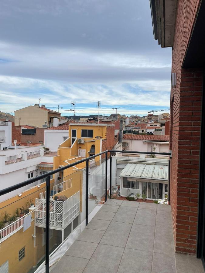 Apartment Luminoso Duplex Con Parking Terrassa